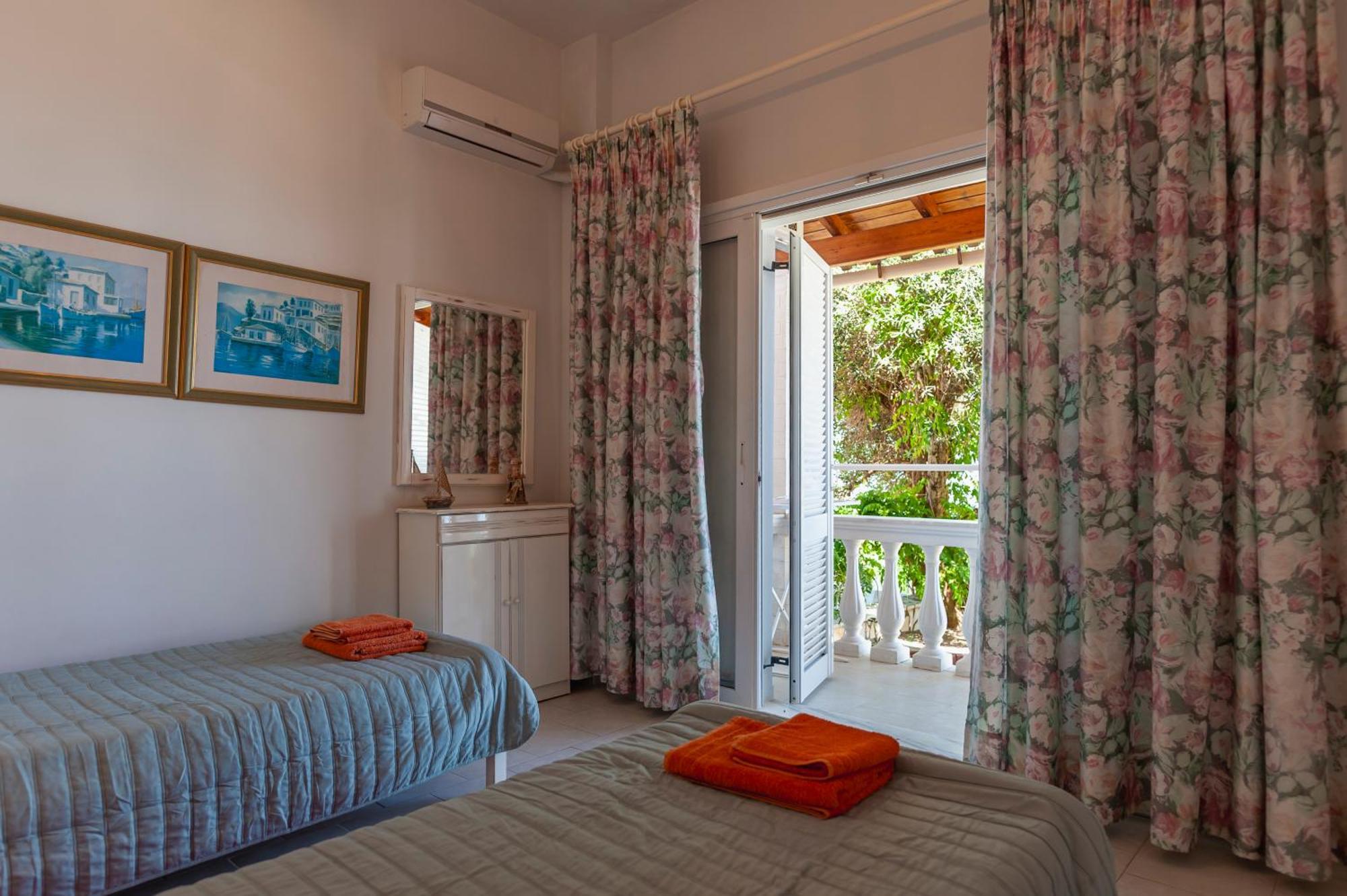 Anna Apartment